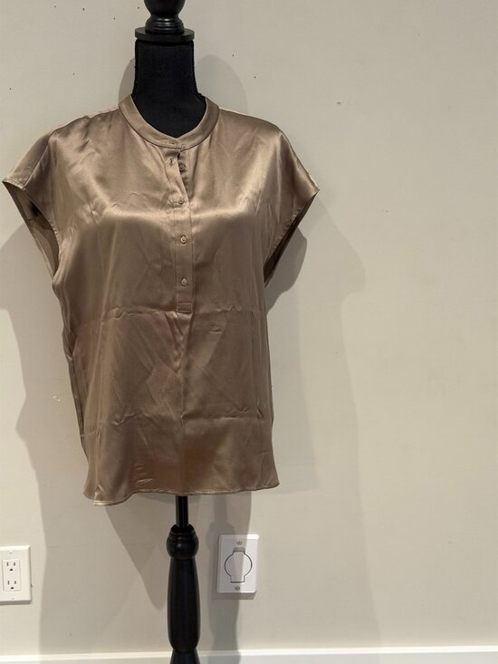 Babaton Tops - Babaton by Aritzia Satin Blouse Size Medium Bronze Silk-Look Top
